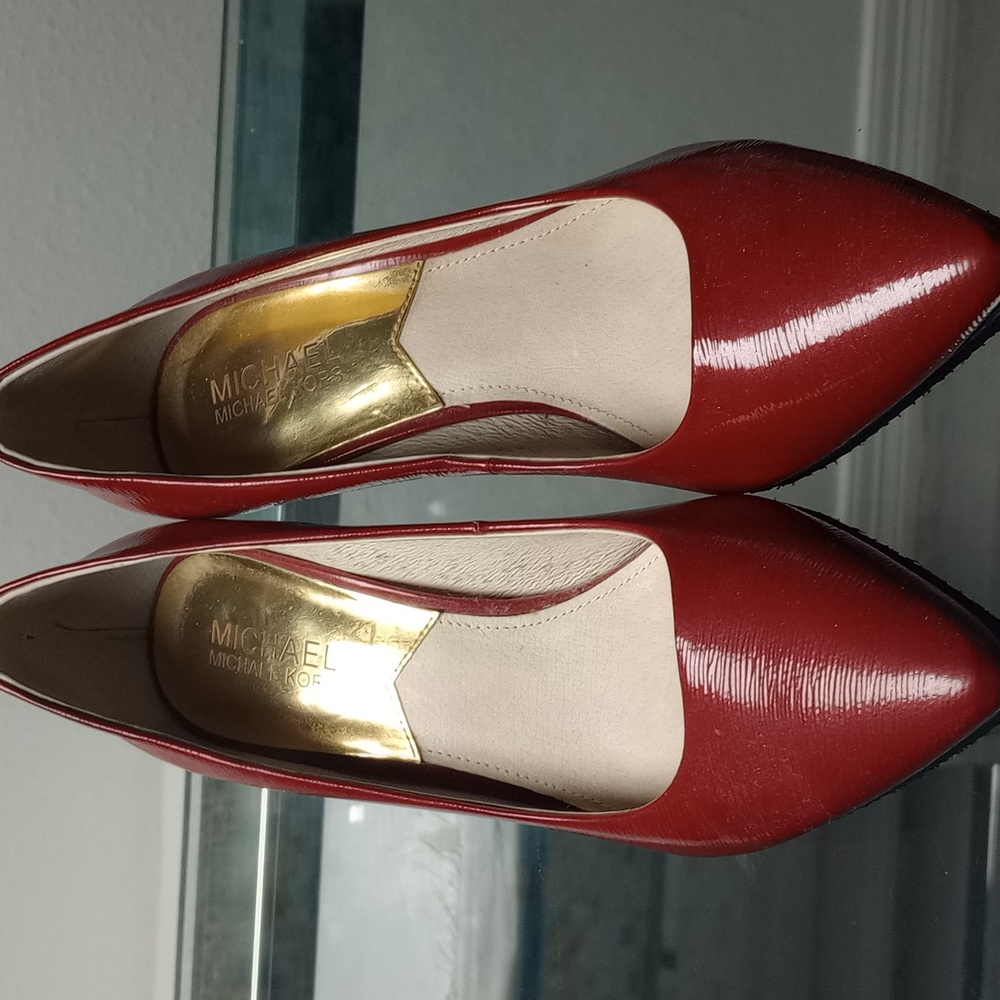 Michael Kors Red Heel Pumps.